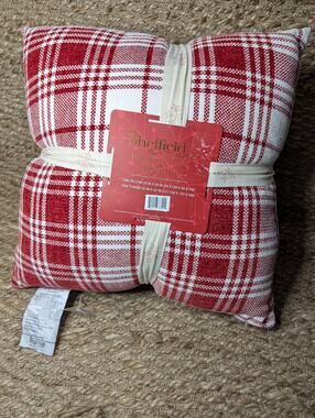 NEW! Sheffield Home Red & White Plaid Throw Blanket & Pillow Set Christmas Decor